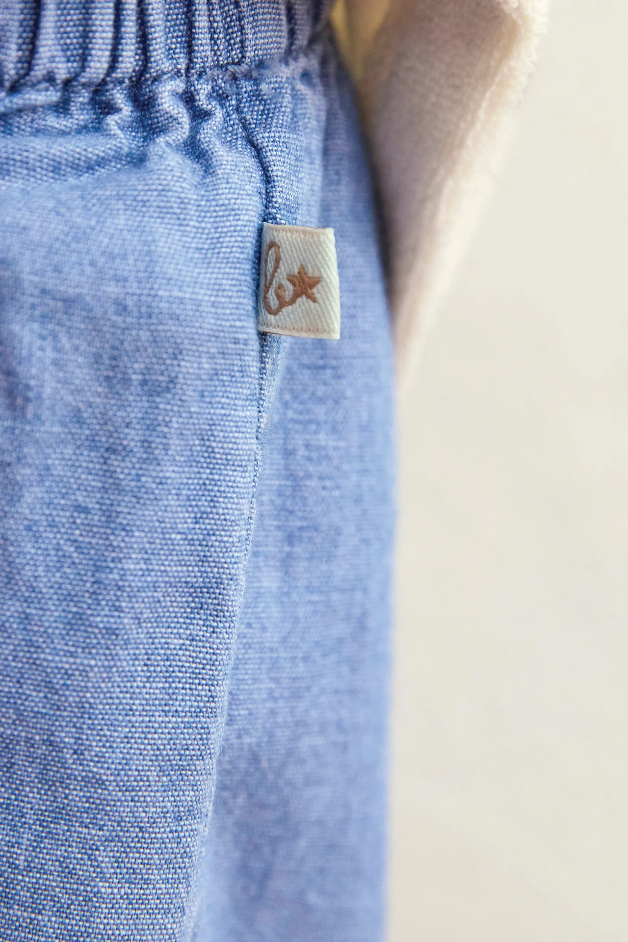 Pantalon - Noodle Chambray - Image 2